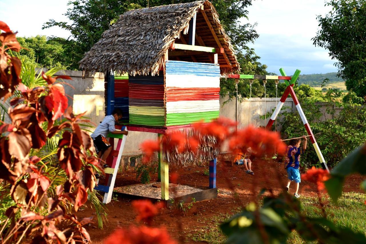 Villa Meva Antanamitarana Atsimo エクステリア 写真